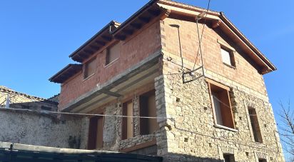 Maison 2 chambres de 250 m² à Orzonaga (24839)