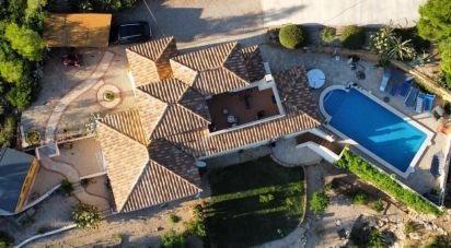 Maison 4 chambres de 200 m² à L'Ametlla de Mar (43860)