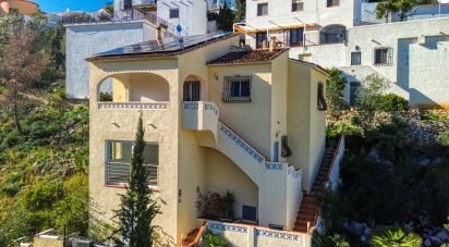 Casa 3 habitaciones de 155 m² en Adsubia (03786)