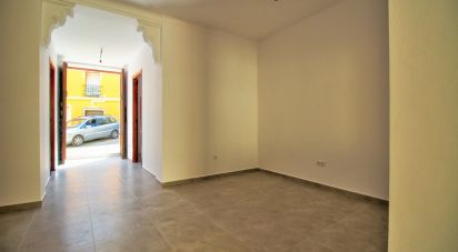 Casa 5 habitacions de 197 m² a Benidoleig (03759)