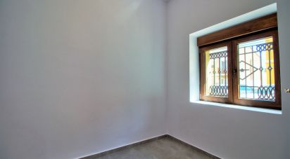 Casa 5 habitacions de 197 m² a Benidoleig (03759)