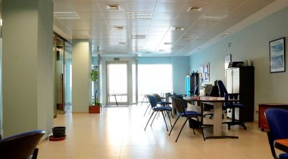 Shop / premises commercial of 200 m² in Chiclana de la Frontera (11130)