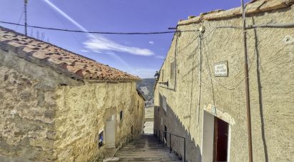 Casa 3 habitaciones de 215 m² en Gúdar (44433)