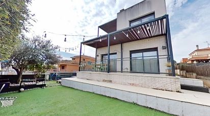 Casa 3 habitacions de 256 m² a Urbanitzacio Cunit-Diagonal (43881)