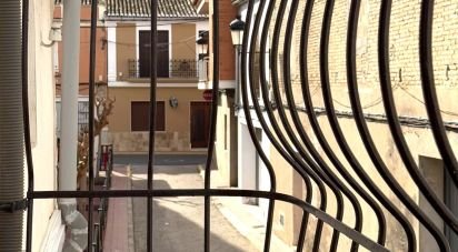 Casa 4 habitacions de 140 m² a Llaurí (46613)