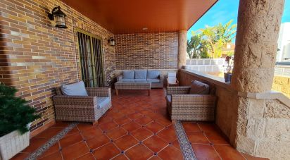 Cottage 5 bedrooms of 327 m² in Roquetas de Mar (04740)