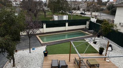 Casa 10 habitacions de 646 m² a Cubelles (08880)