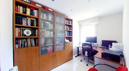 Maison 4 chambres de 208 m² à La Bisbal del Penedès (43717)