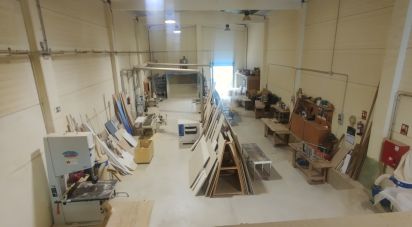 Taller de 400 m² en Roda de Bara (43883)
