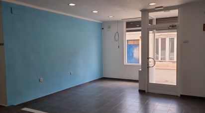 Boutique/Local commercial de 83 m² à Sax (03630)