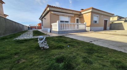 Maison 4 chambres de 167 m² à San Cristóbal de la Cuesta (37439)