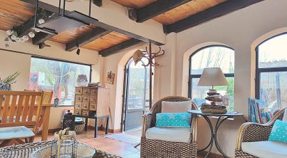 Gîte 4 chambres de 221 m² à Esteras de Medinaceli (42230)