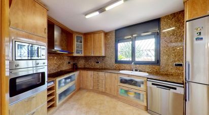 Casa 6 habitacions de 203 m² a Roda de Bara (43883)