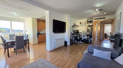 Appartement 4 chambres de 104 m² à Cerdanyola del Vallès (08290)