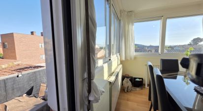 Appartement 4 chambres de 104 m² à Cerdanyola del Vallès (08290)