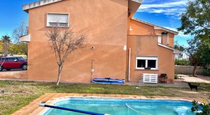 Casa de muntanya 5 habitacions de 210 m² a Vinaros (12500)