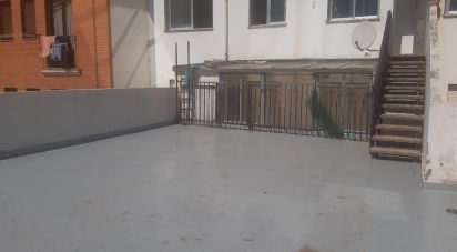 Appartement 1 chambre de 85 m² à La Bañeza (24750)