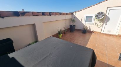 Appartement 3 chambres de 74 m² à Les Roquetes (08812)