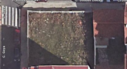 Terreny de 400 m² a León (24008)