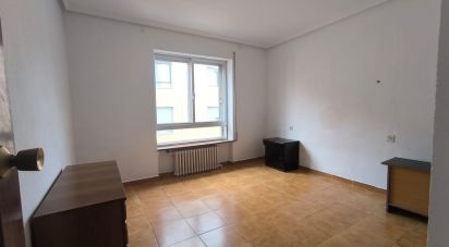 Pis 3 habitacions de 98 m² a San Andrés del Rabanedo (24010)