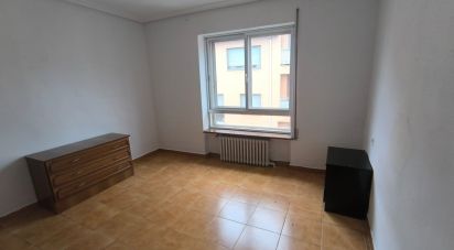 Pis 3 habitacions de 98 m² a San Andrés del Rabanedo (24010)