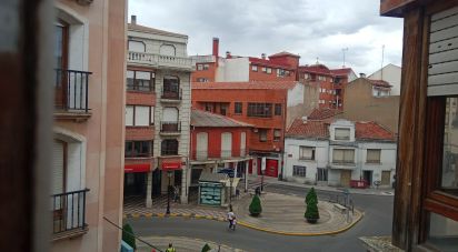 Appartement 4 chambres de 111 m² à La Bañeza (24750)