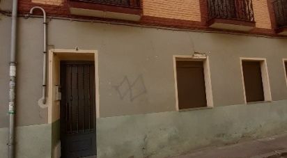 House 4 bedrooms of 226 m² in La Bañeza (24750)