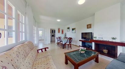 Casa 4 habitacions de 345 m² a Urbanitzacio Creixell-Mar (43839)