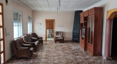 Casa 3 habitacions de 847 m² a Crevillent (03330)