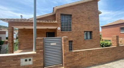 Casa 3 habitaciones de 269 m² en Sant Fost de Campsentelles (08105)