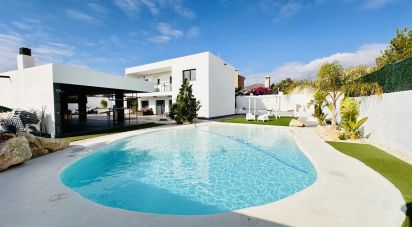 Casa de muntanya 5 habitacions de 280 m² a Urbanización Valle del Sol (03110)