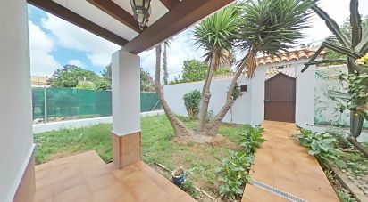 Casa 3 habitacions de 120 m² a Chiclana de la Frontera (11130)