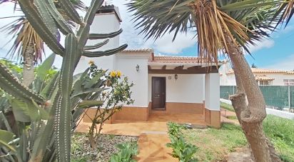 Casa 3 habitacions de 120 m² a Chiclana de la Frontera (11130)