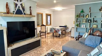 Maison 6 chambres de 300 m² à Alcedo de Alba (24649)