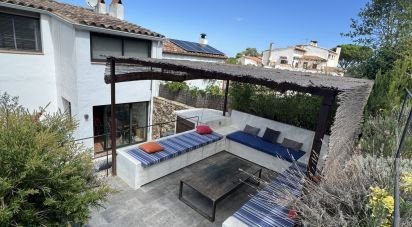 Village house 4 bedrooms of 227 m² in Begur (17255)