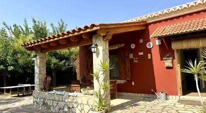 House 5 bedrooms of 224 m² in Siete Aguas (46392)