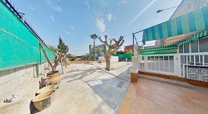 Cottage 5 bedrooms of 235 m² in Camino Viejo de Callosa (03317)