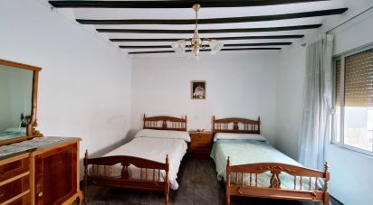 Maison 7 chambres de 298 m² à Zarcilla de Ramos (30810)