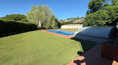 Apartment in house 4 bedrooms of 371 m² in Sant Vicenç de Montalt (08394)