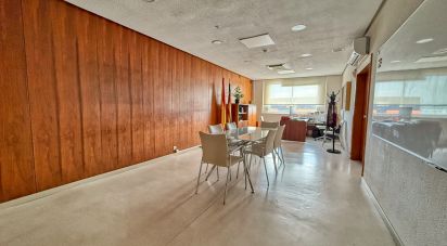 Immeuble de 8 738 m² à Castellón de la Plana/Castelló de la Plana (12003)