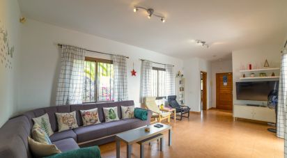 Casa 3 habitacions de 142 m² a Playa Blanca (35580)