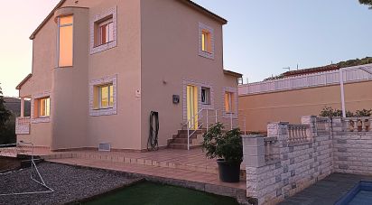 Maison 4 chambres de 208 m² à La Bisbal del Penedès (43717)