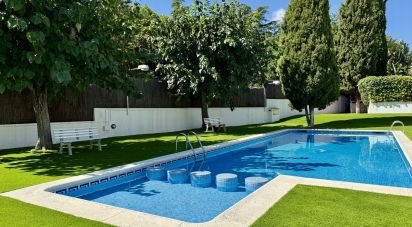 House/villa 5 bedrooms of 240 m² in Sant Andreu de Llavaneres (08392)