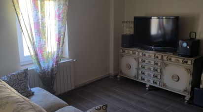 Casa de pueblo 2 habitaciones de 260 m² en Valdesaz de Los Oteros (24208)