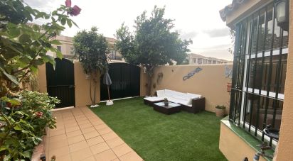 Habitatge unifamiliar 4 habitacions de 100 m² a Chiclana de la Frontera (11130)