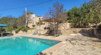 Chalet 3 habitaciones de 232 m² en Atzeneta del Maestrat (12132)