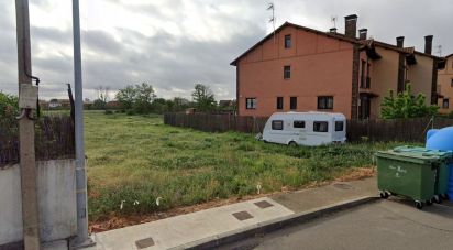 Terreny urbà de 1.035 m² a Vilecha (24192)