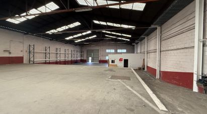 Surface diverse de 889 m² à Poligono Villacedre (24009)