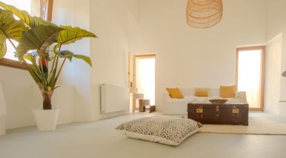 House 4 bedrooms of 262 m² in Sant Pere de Ribes (08812)