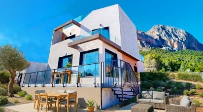 Casa 3 habitaciones de 120 m² en Polop (03520)